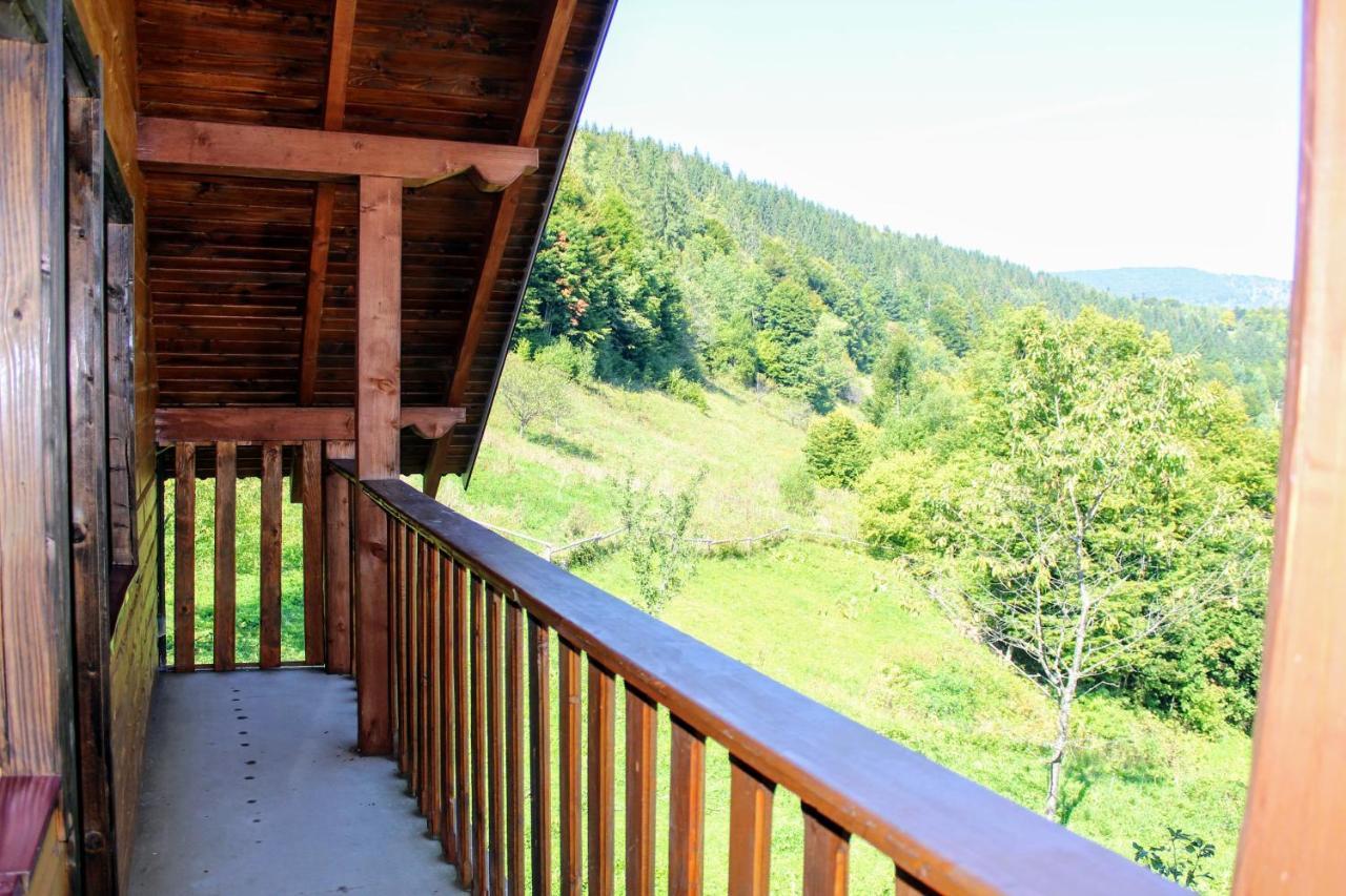 Котедж "Карпатський Краєвид" Yaremche Exterior photo